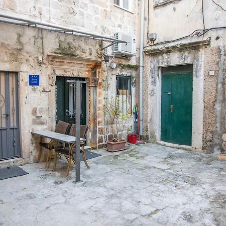 Appartement Historical Old City Paradise à Dubrovnik Extérieur photo